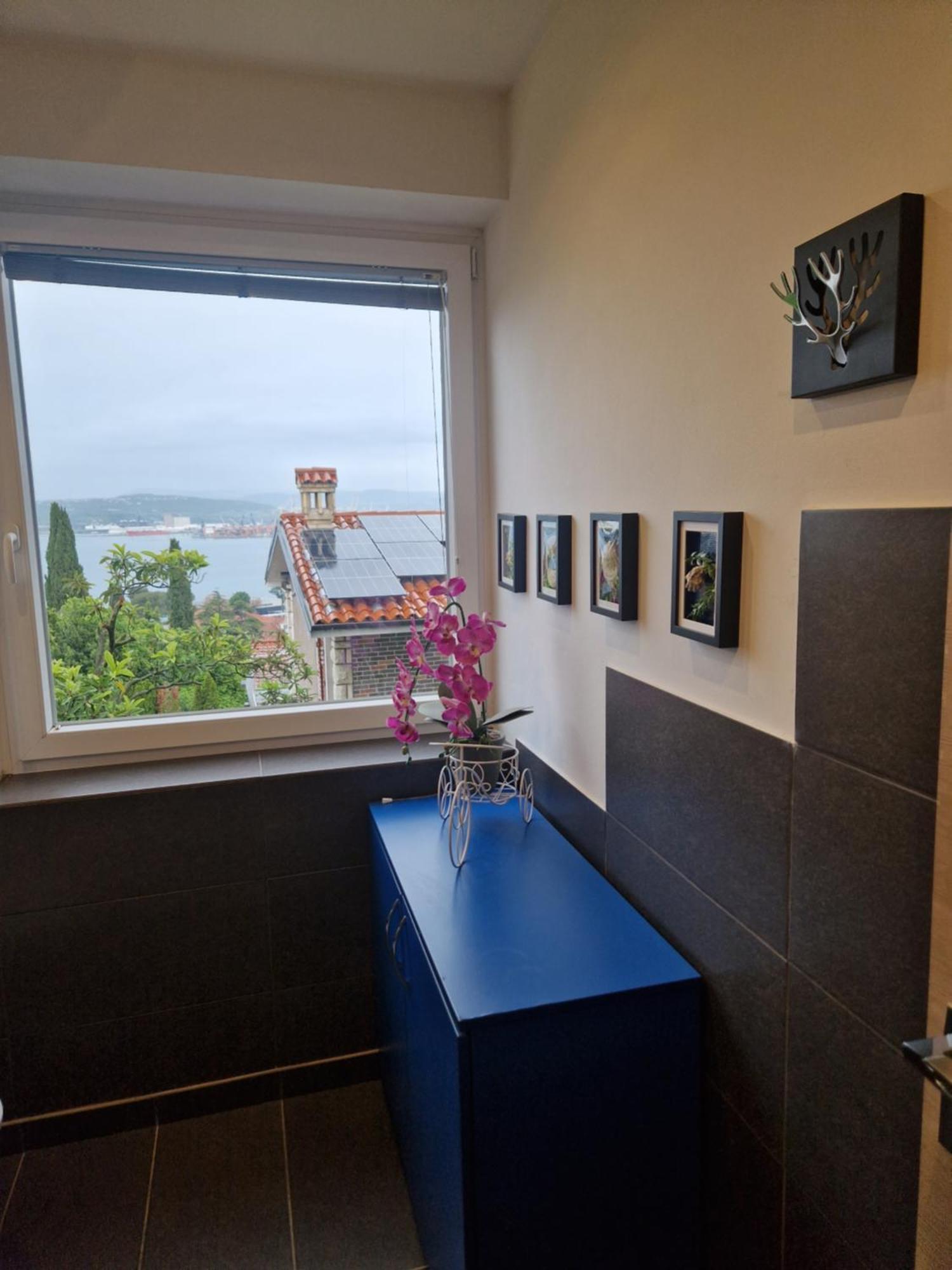 Apartmans Robo Koper Buitenkant foto