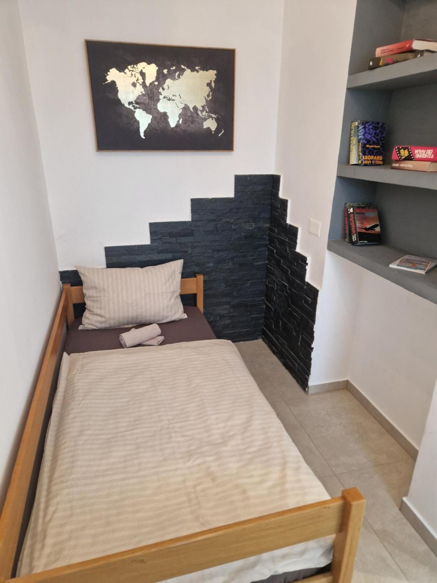 Apartmans Robo Koper Buitenkant foto